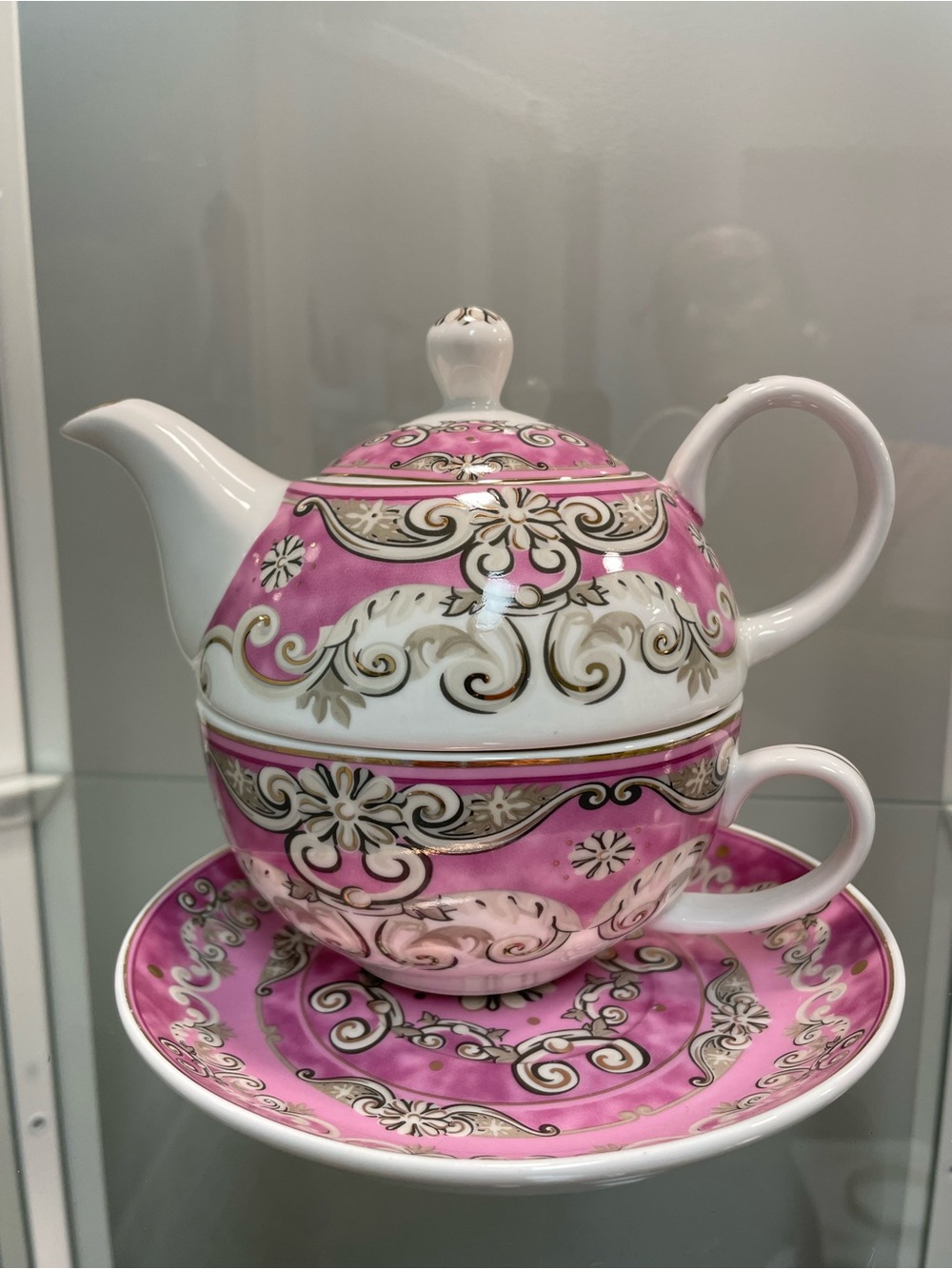 Grace’s Teawate 4 piece set!